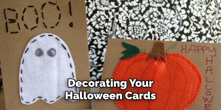 Decorating Your
Halloween Cards