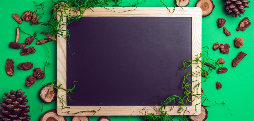 How to Decorate Chalkboard

