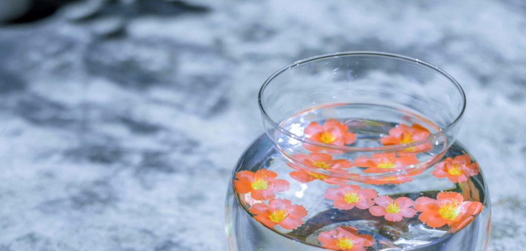 How to Decorate a Crystal Bowl